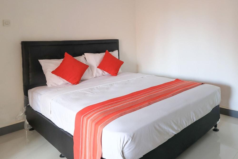 Urbanview Hotel Rasa Sayang Inn Tanjung Benoa Bali Kuta Selatan Экстерьер фото